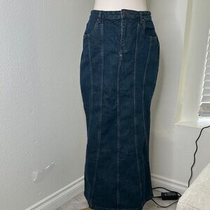Cotton On NWT Dark Indigo Denim Waistband Detail